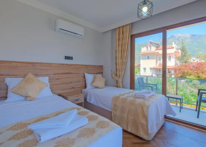 Lavanta Villalari Villa *